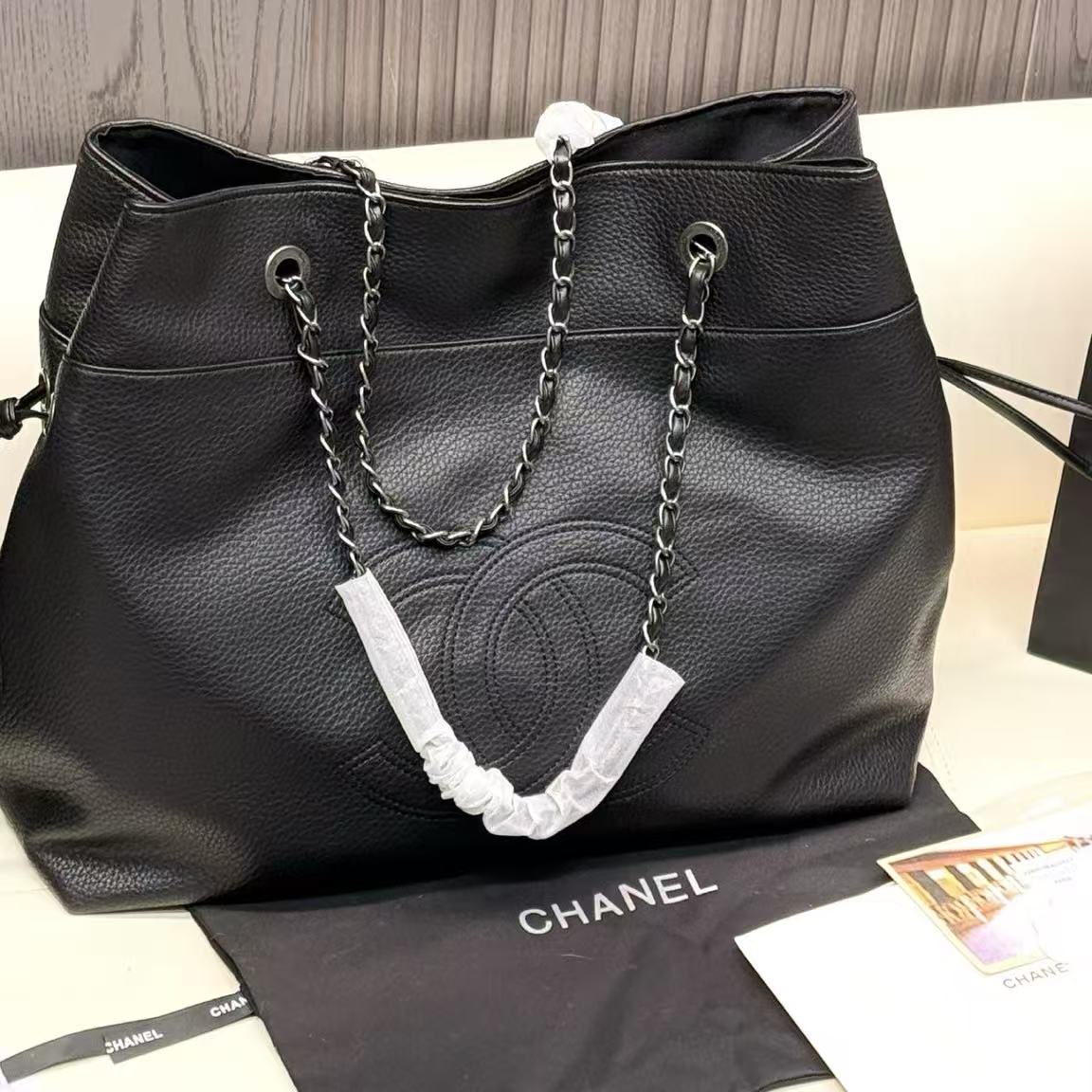 CHANEL ダブルC チェーン ショッピングバッグ【50％割引+送料無料】