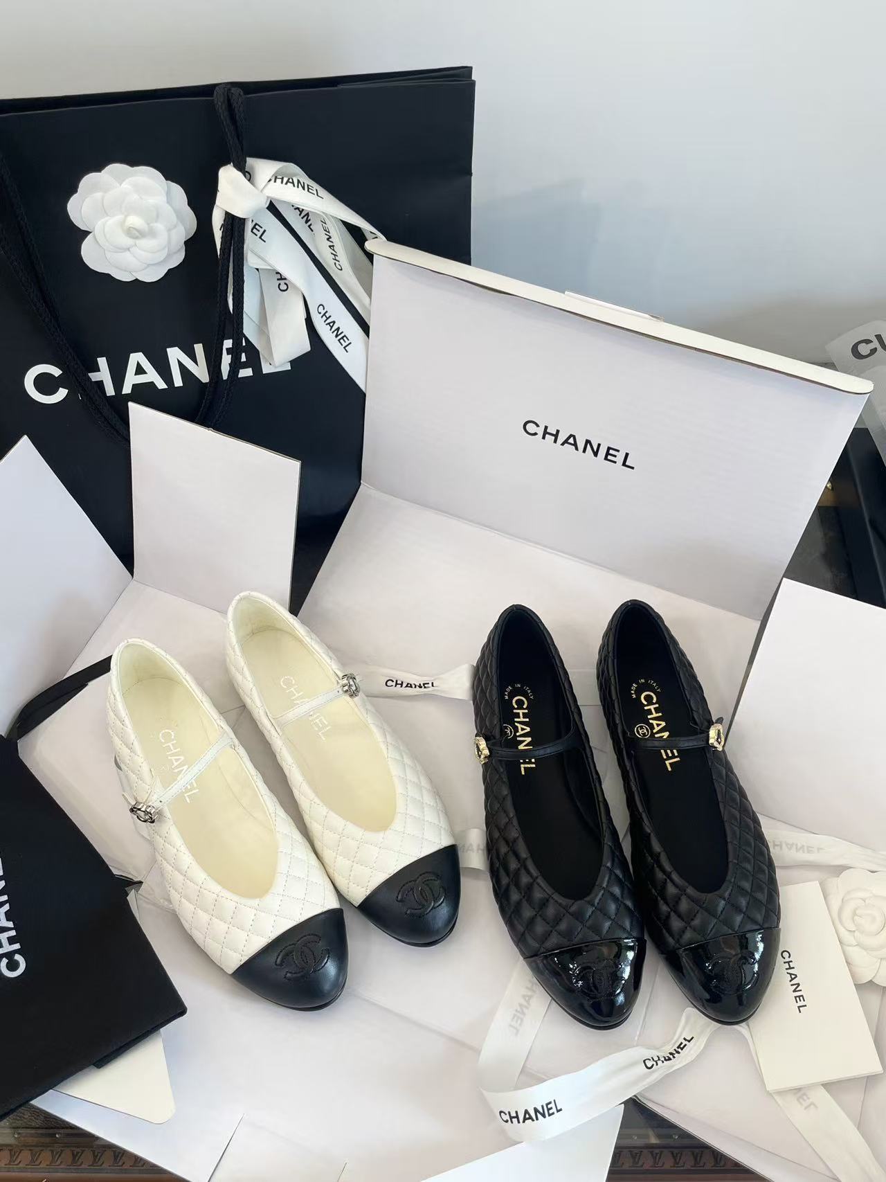 CHANE1 高品質ダブルCチェックレザーフラットシューズ【50％割引+送料無料】