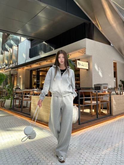 DIOR ジップアップジャケット＆パンツ セットアップ【50％割引+送料無料】