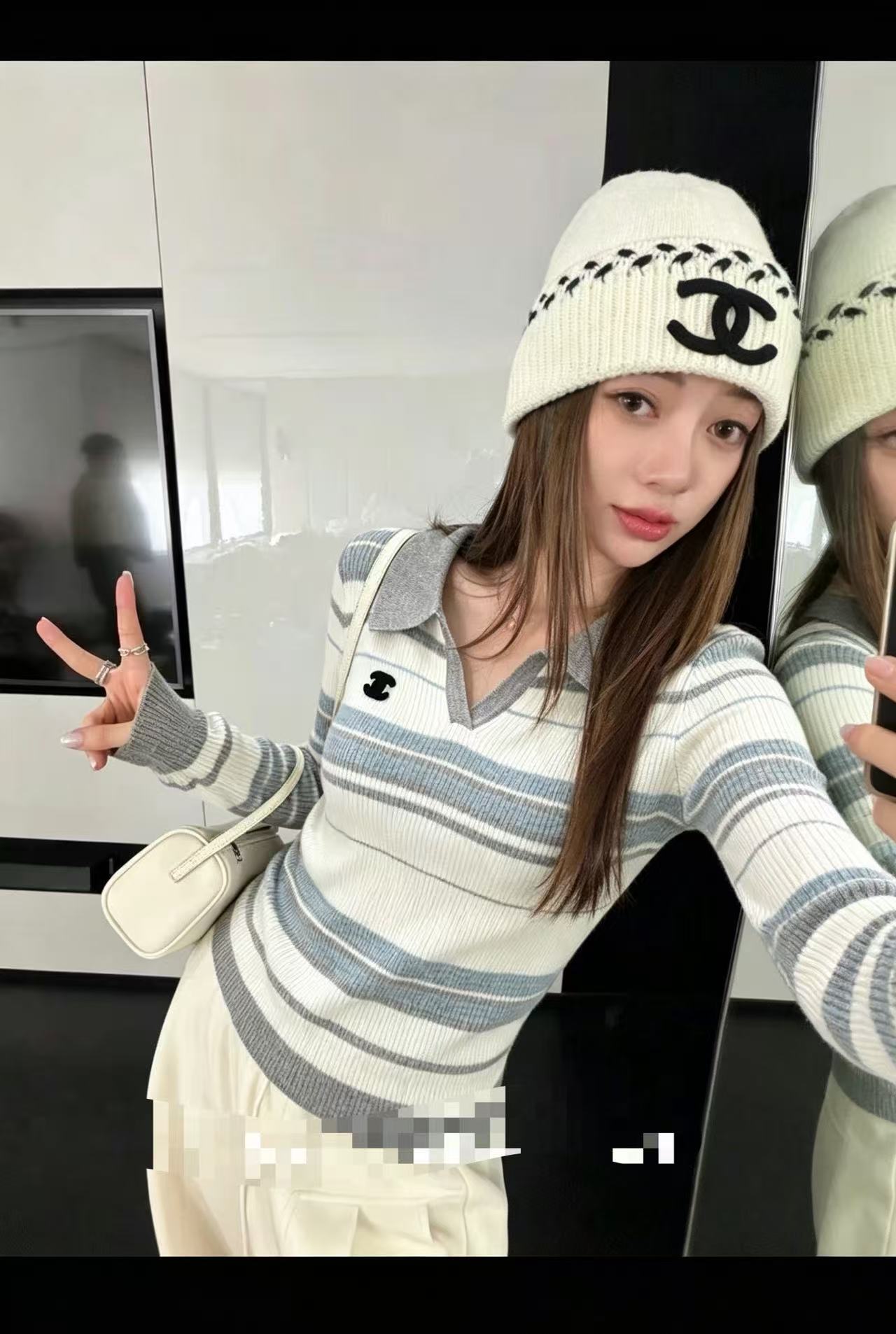 CHANEL ダブルCロゴ入り襟付きウールセーター【50％割引+送料無料】