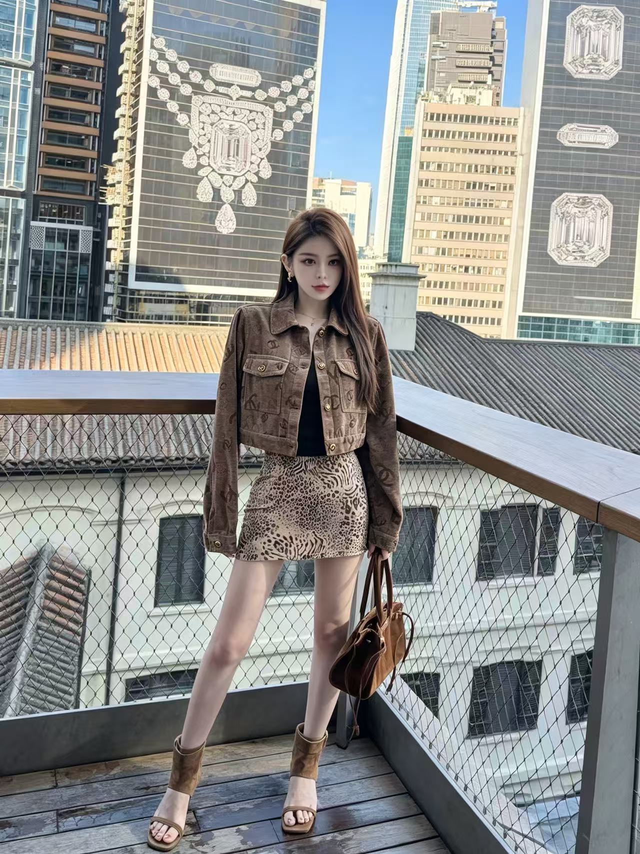 CHANEL ダブルCメタルボタン デニムショートジャケット【50％割引+送料無料】