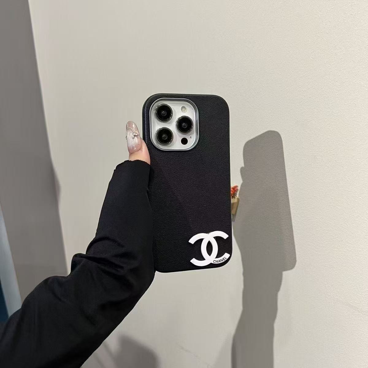 📱CHANEL スマホケース💎