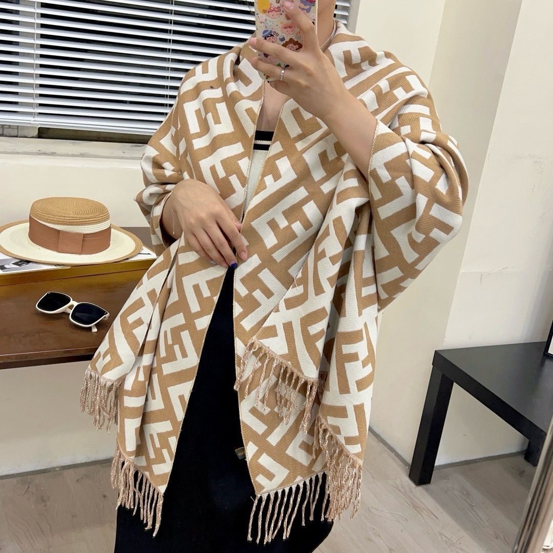 [FEND1]🧣フリンジ付きウールスカーフ🧣【50％割引+送料無料】