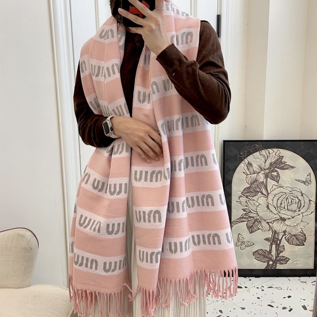 [M1UM1U]🧣ストライプのスカーフ🧣【50％割引+送料無料】