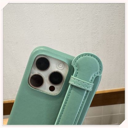 📱CEL1NE スマホケース🍀