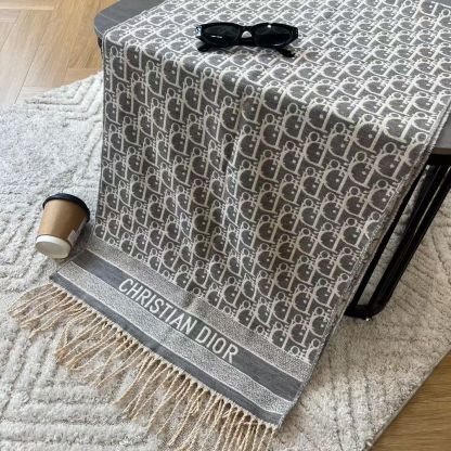 [DI0R]🧣フリンジ付きウールスカーフ🧣【50％割引+送料無料】