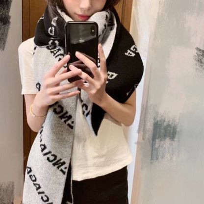 [Ba1enciaga]🧣黒と白のカシミア スカーフ🧣【50％割引+送料無料】