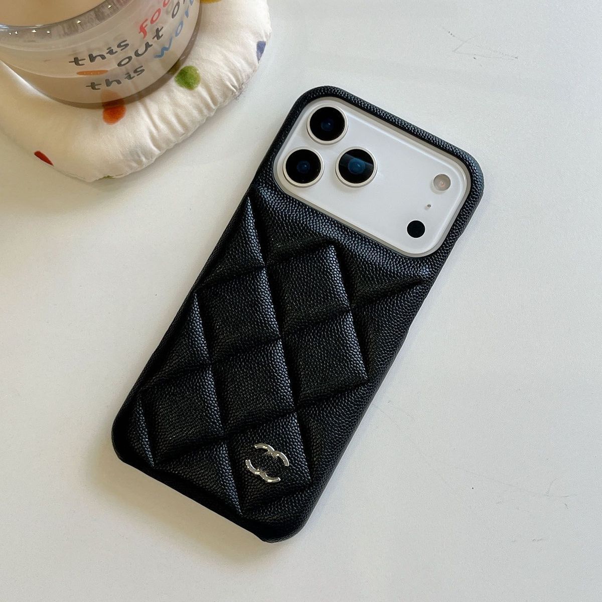 📱シャネルのフルカバースマホケース💎