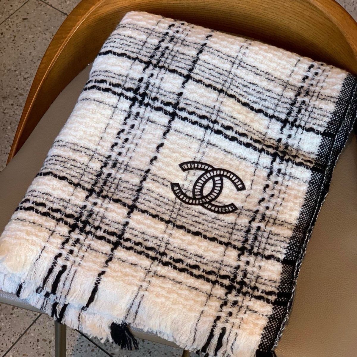 [CHANE1]🧣リバーシブルウールスカーフ🧣【50％割引+送料無料】