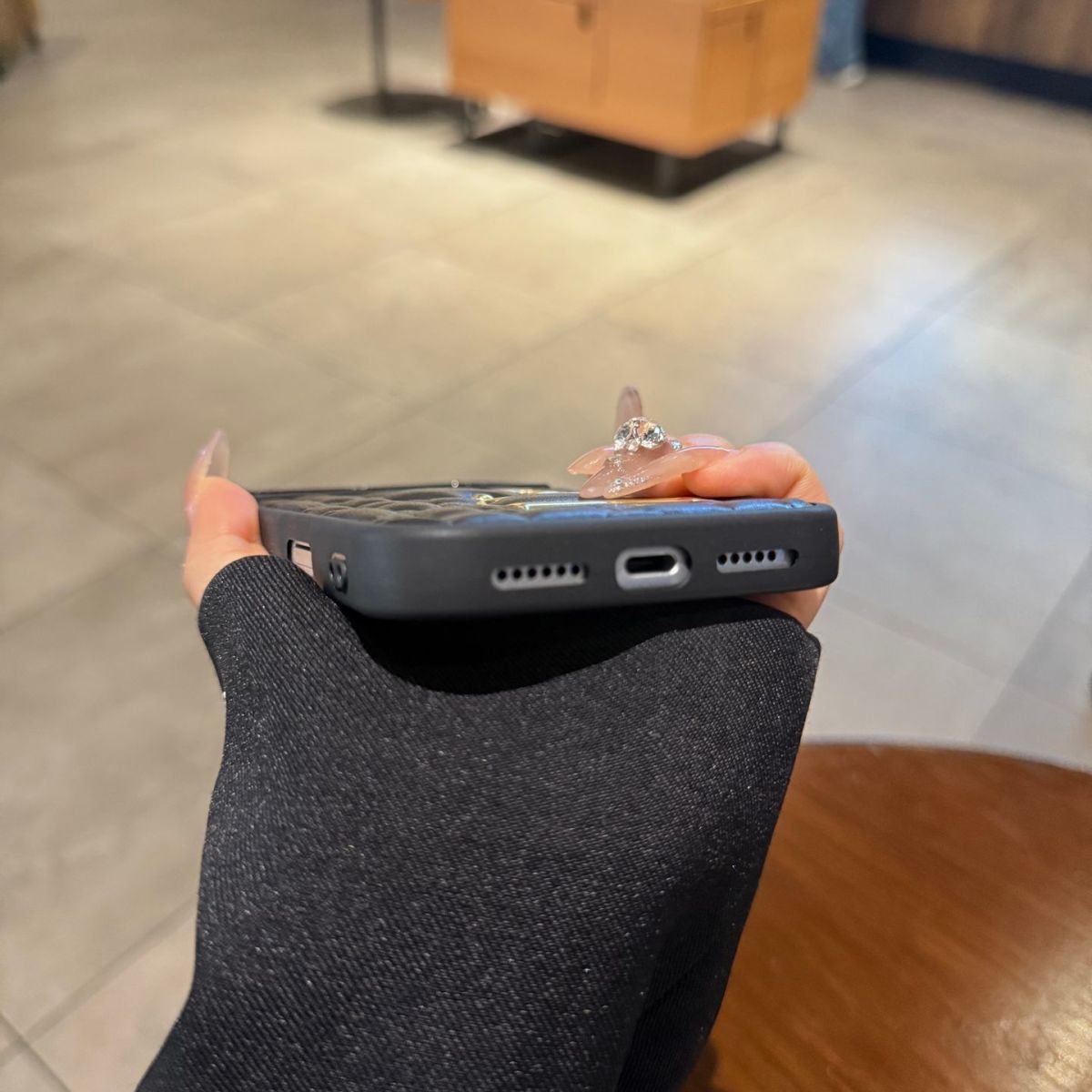 📱ディオール レザー スマホケース💎