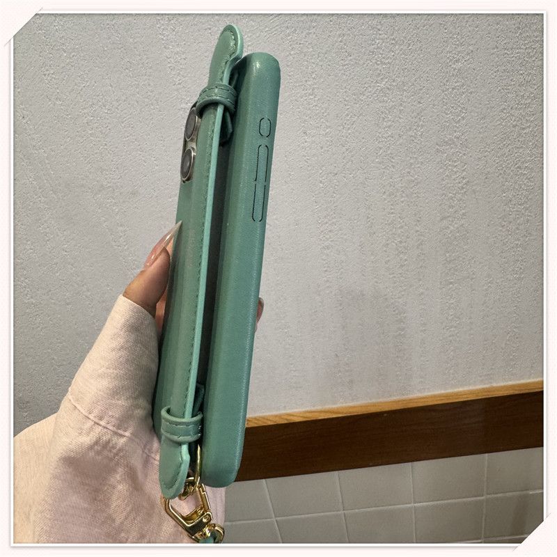 📱CEL1NE スマホケース🍀