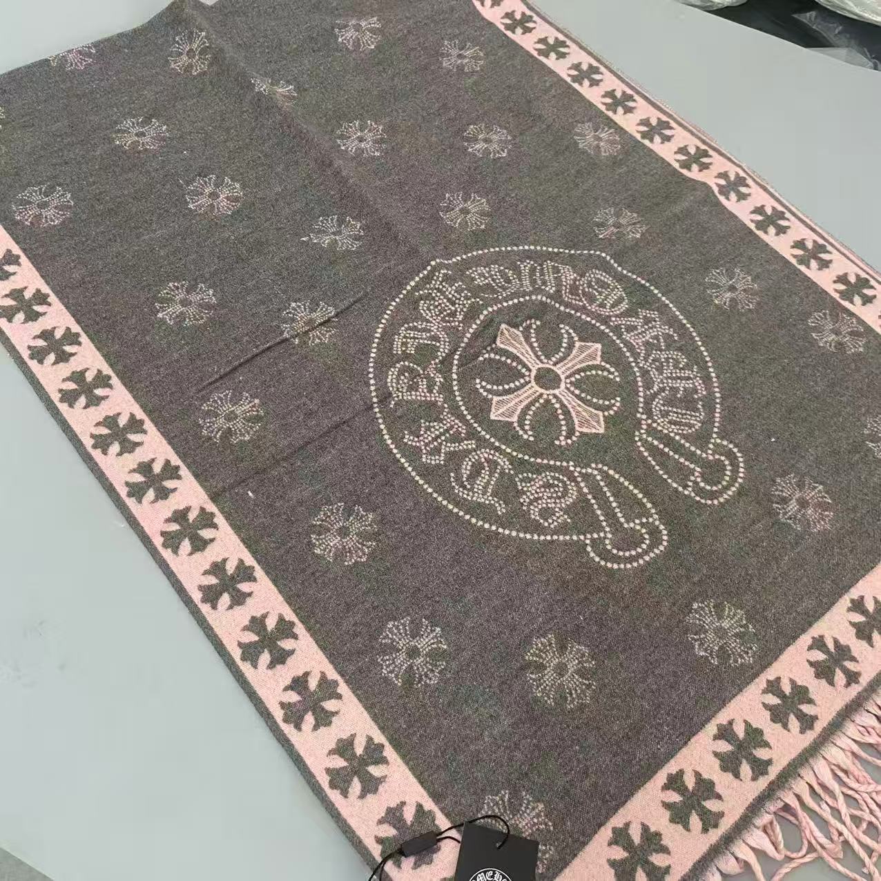 🧣クロムハーツ クロス柄スカーフ【50％割引+送料無料】