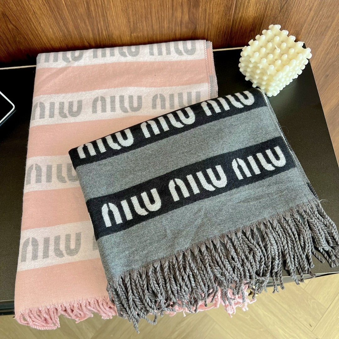 [M1UM1U]🧣ストライプのスカーフ🧣【50％割引+送料無料】