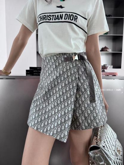 DIOR 高品質 — トップス＆スカート 2点セット