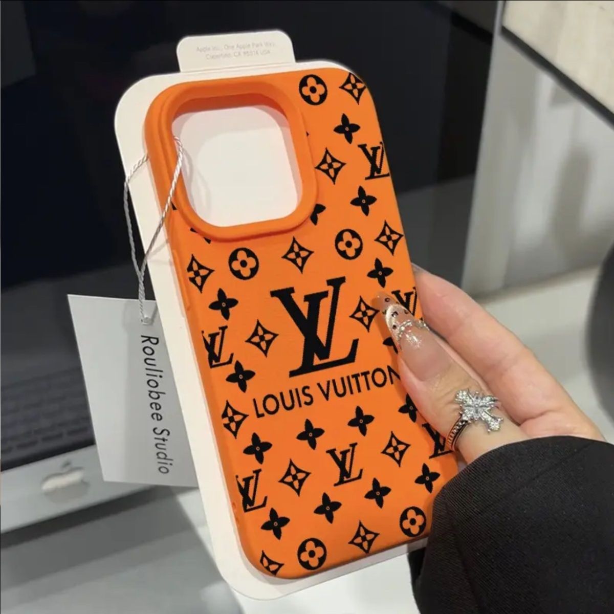 [L0UIS VUITT0N]24新着レザーカードホルダー携帯電話ケース📱【50％割引+送料無料】