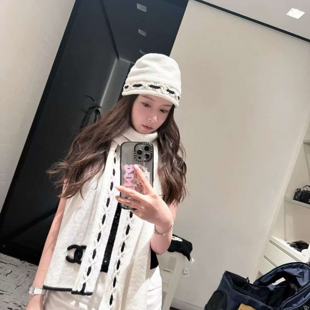 [Copy]🧣クロムハーツ クロス柄スカーフ【50％割引+送料無料】