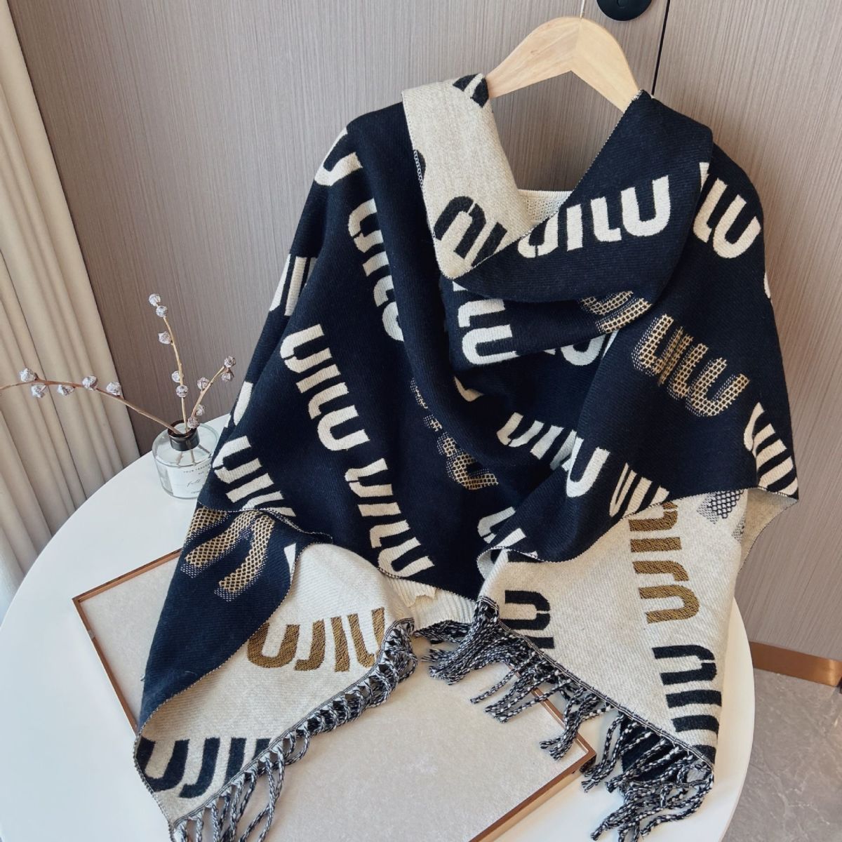 [M1UM1U]🧣リバーシブルフリンジスカーフ🧣【50％割引+送料無料】