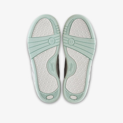 Wilson Pro Staff 87 Nubuck Women Tennis Shoe