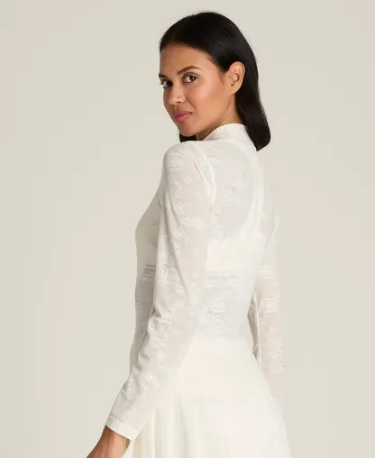 Wilson All Day Mockneck Lace