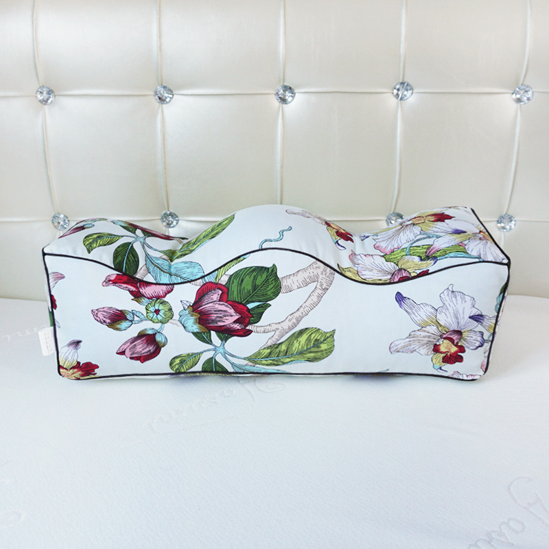 Pressure reducing leg pillow