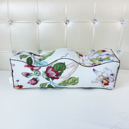 Pressure reducing leg pillow