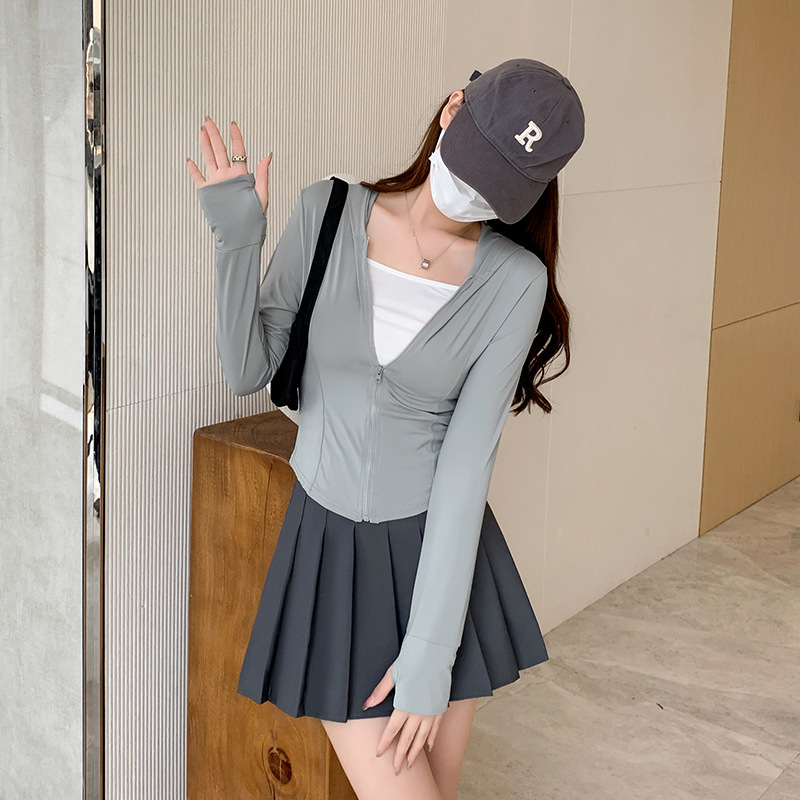 Slim elastic sun protection clothing