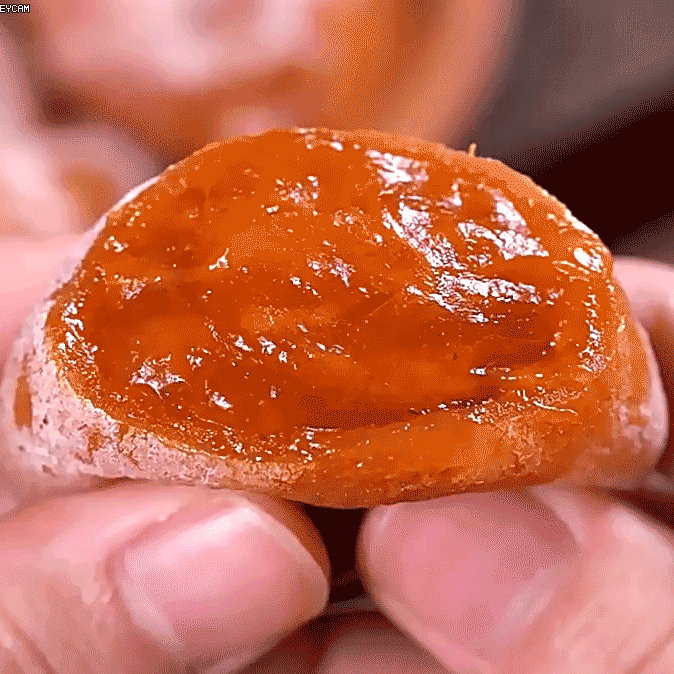 Homemade dried persimmons