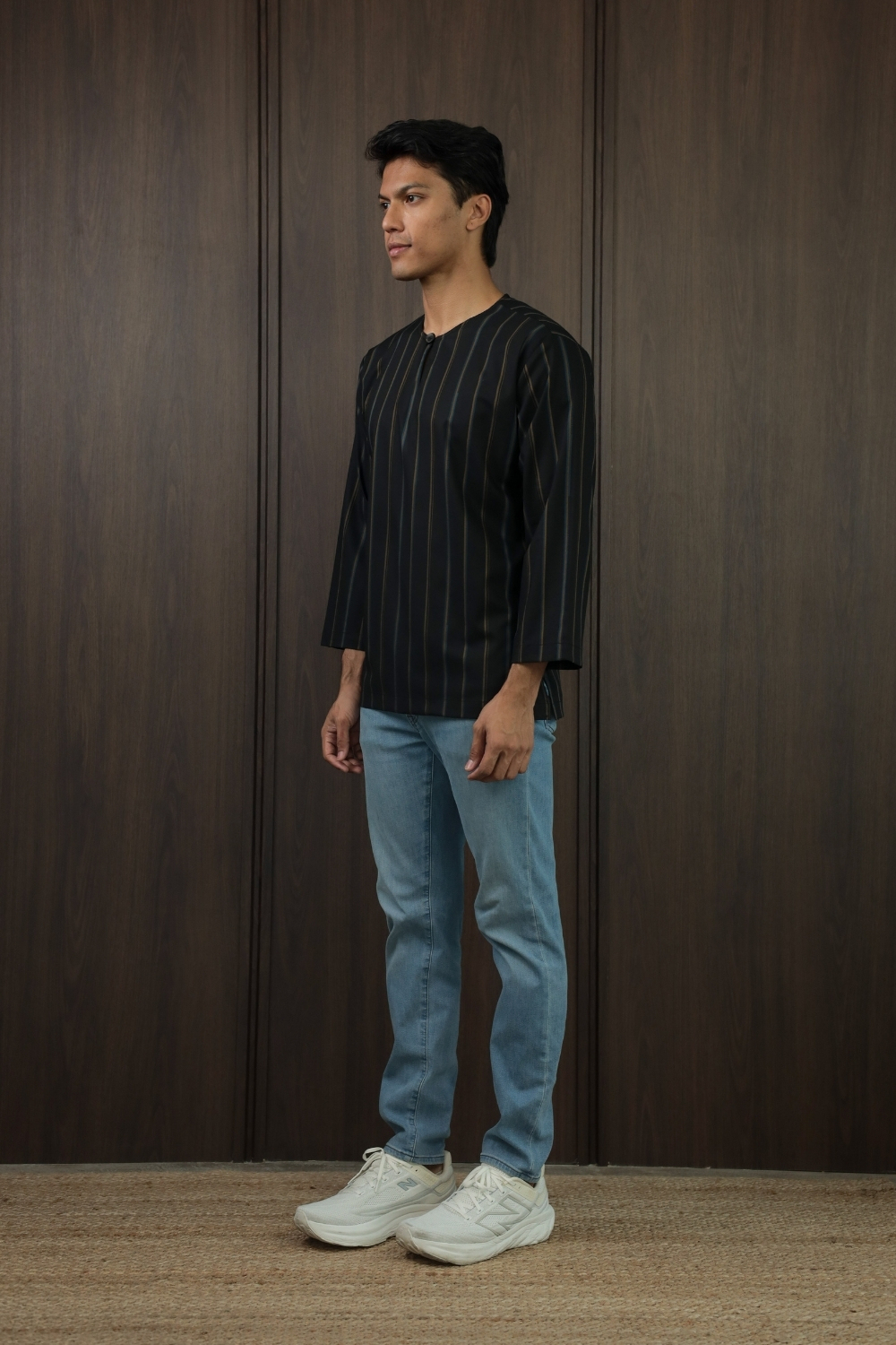 SAMPANA - STRIPE BLACK GOLD