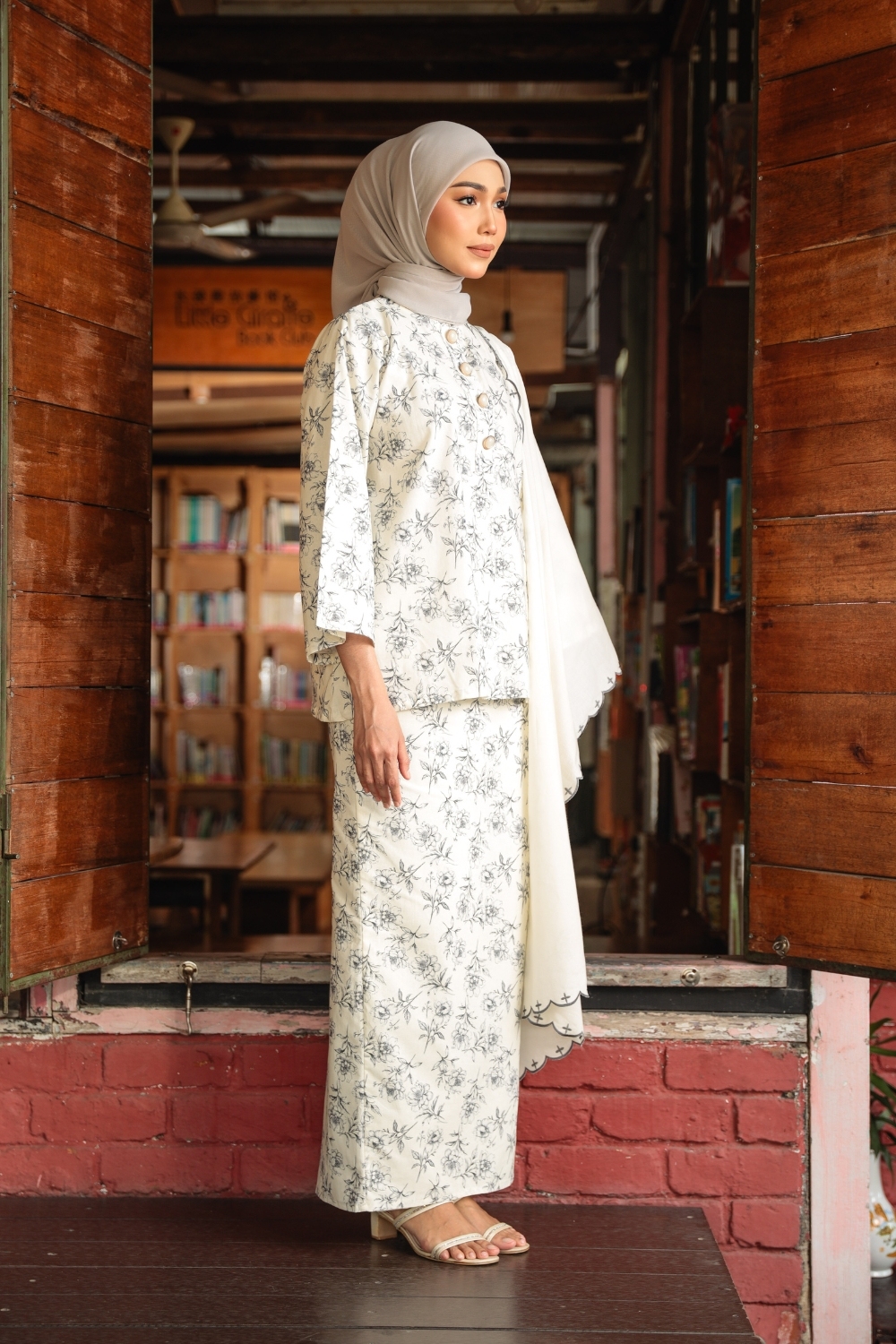 KURONG ROHANA - ASH GREY