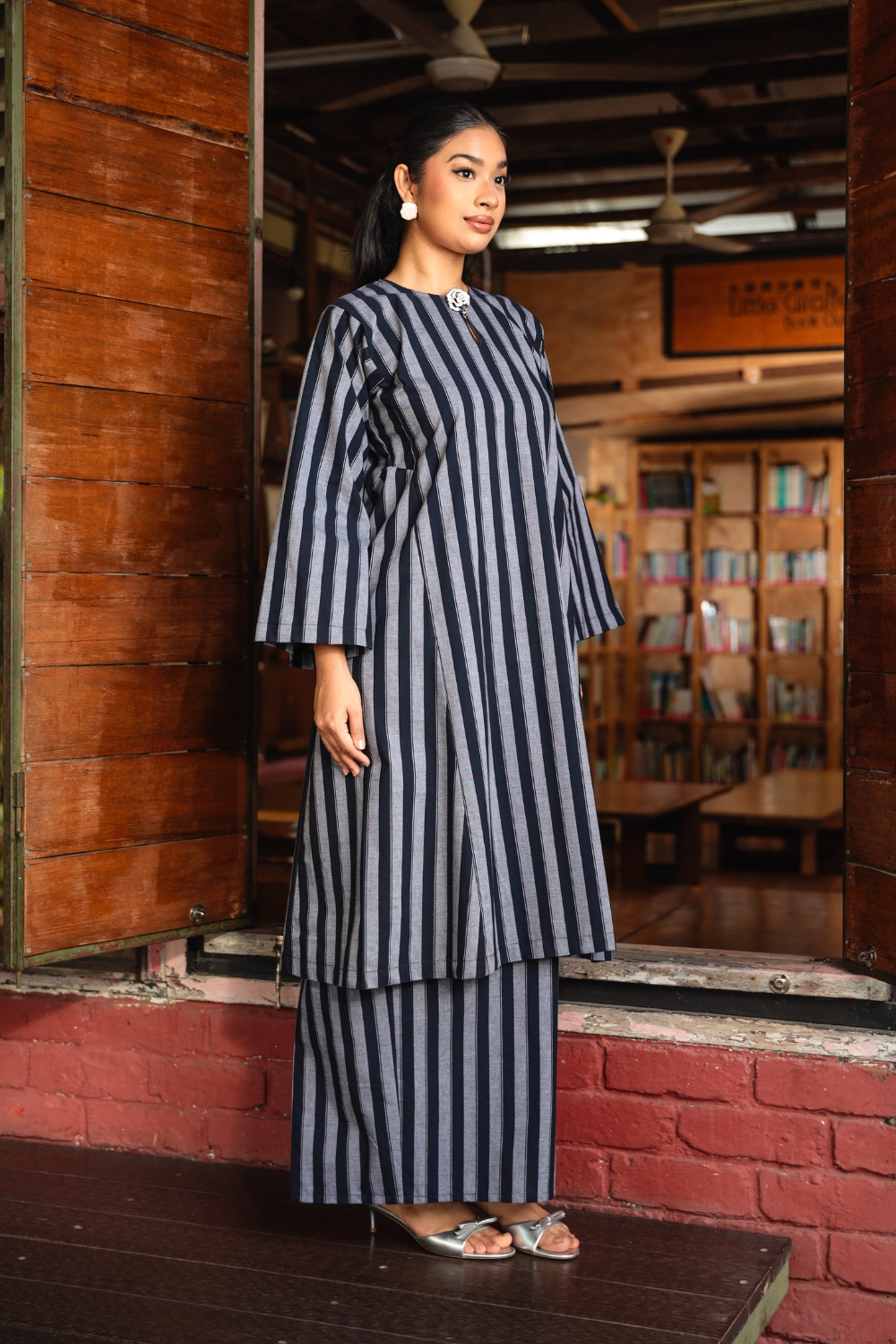 KURONG ROKIAH - NAVY BLUE 