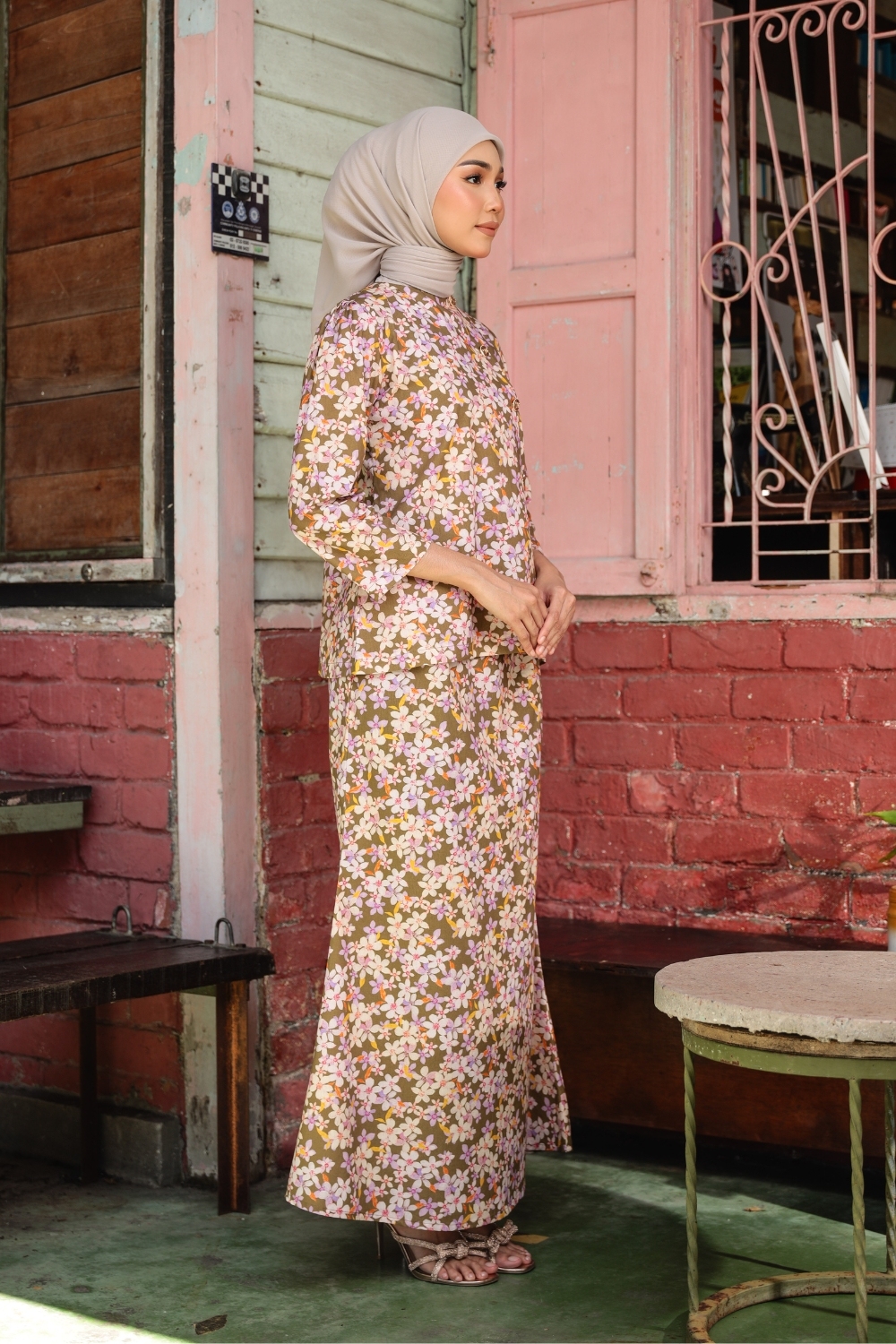 KURONG ROZITA - OLIVE