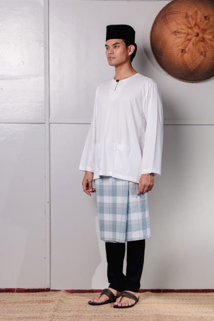 PANDAK - OFF WHITE