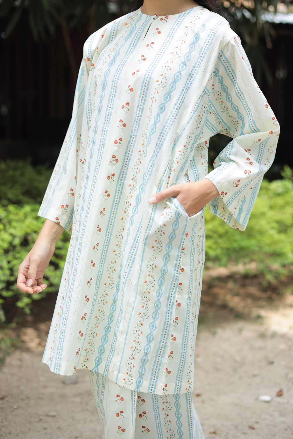 KURONG LELA - ENGLISH ROSE