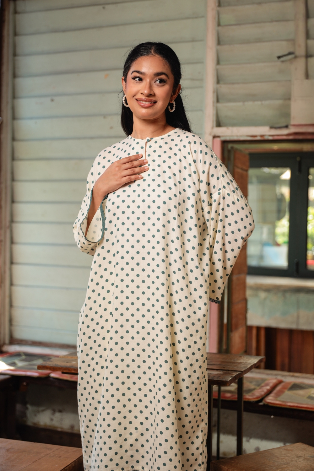 KURONG RAHIMAH - POLKA WHITE TEAL 