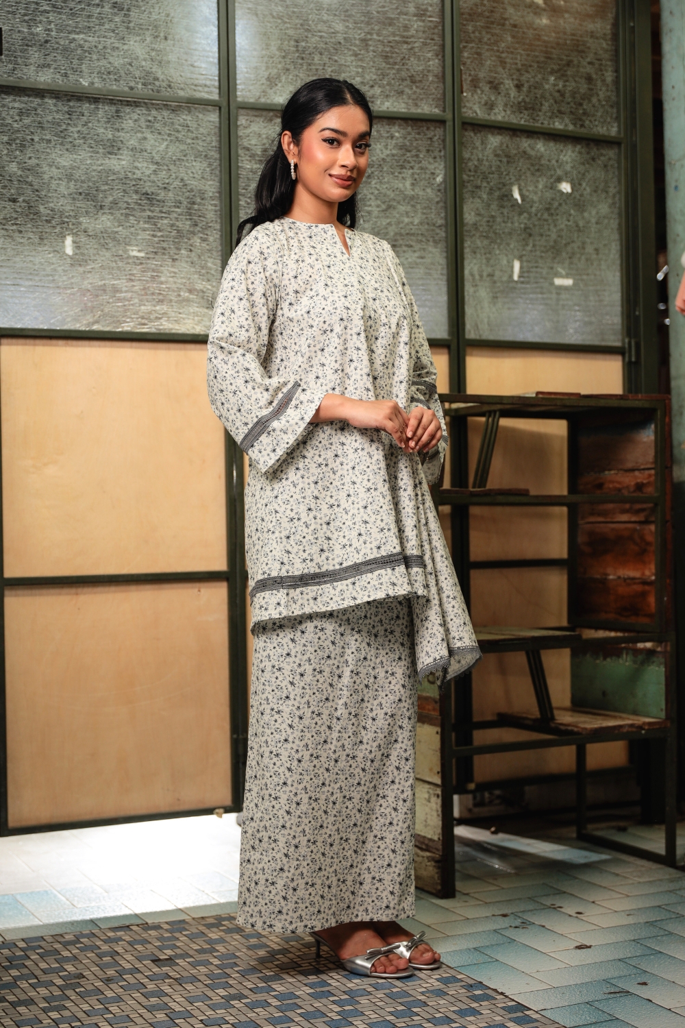 KURONG RUBIAH - GREY