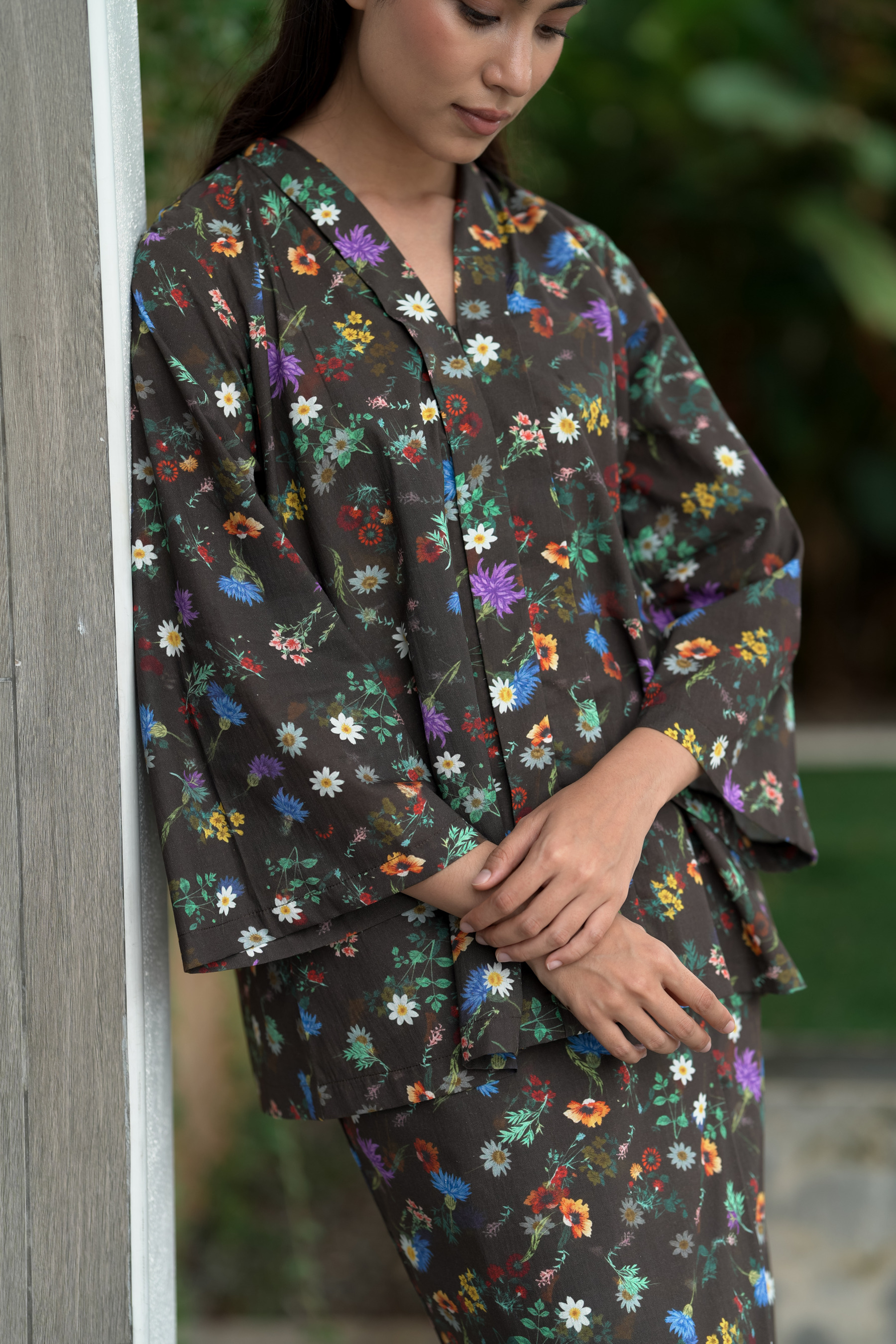 KEBAYA LINA - BLOOMING COFFEE