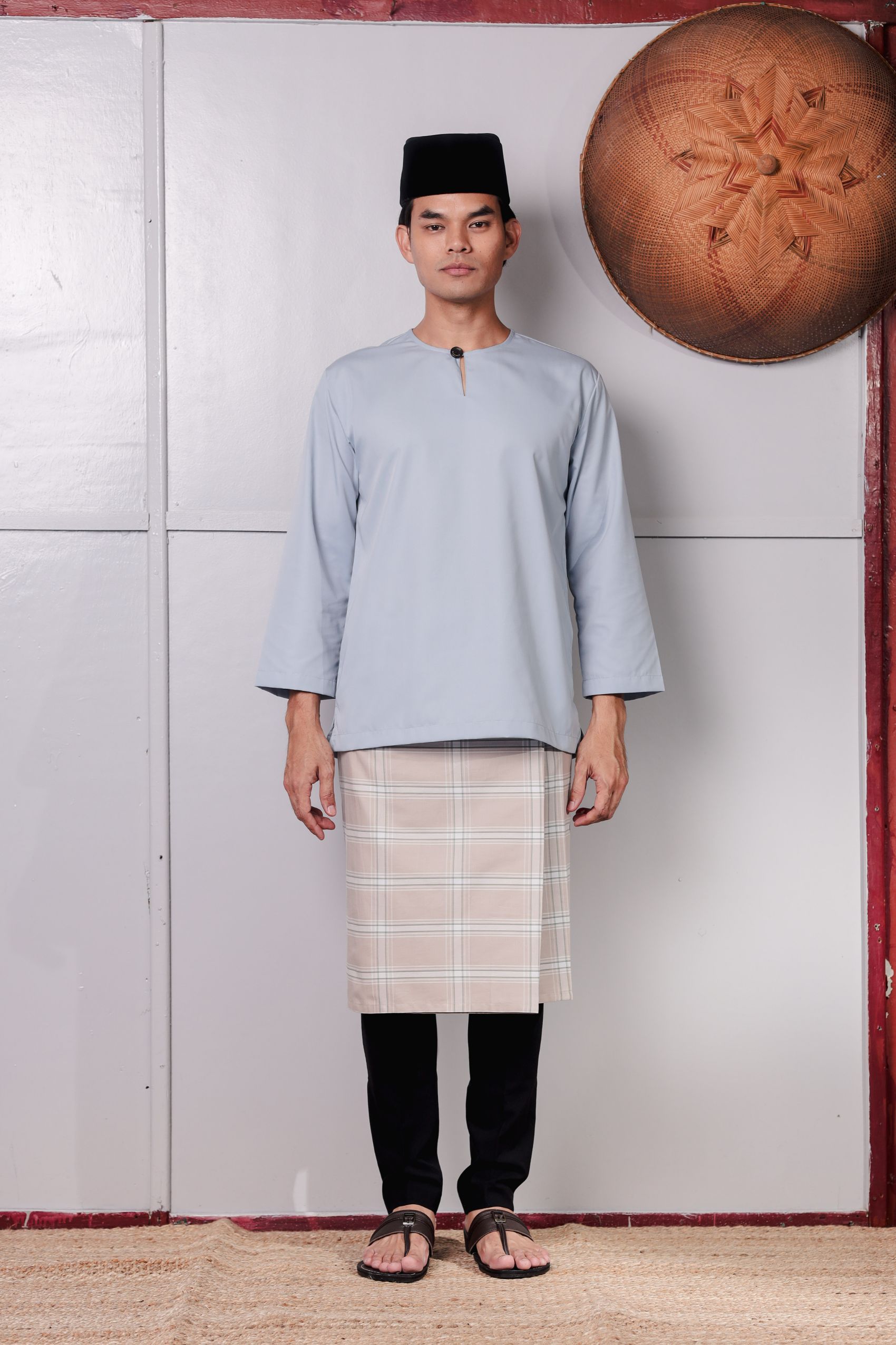 SAMPANA PLAIN - DUSTY BLUE