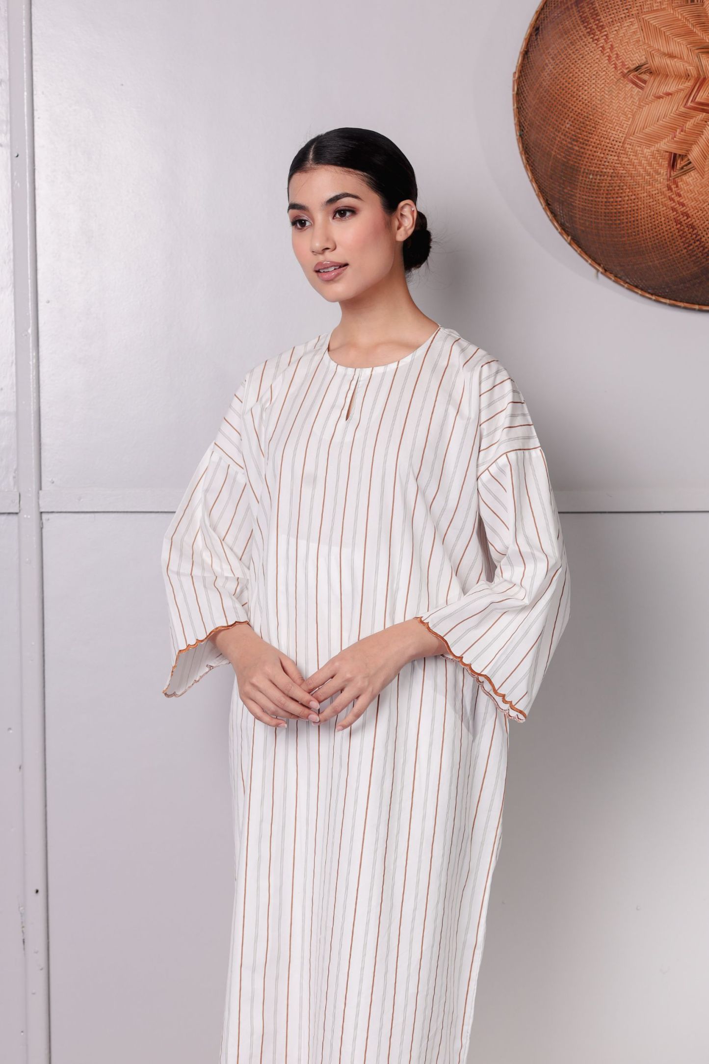 KURONG ZAINAB - STRIPE WHITE