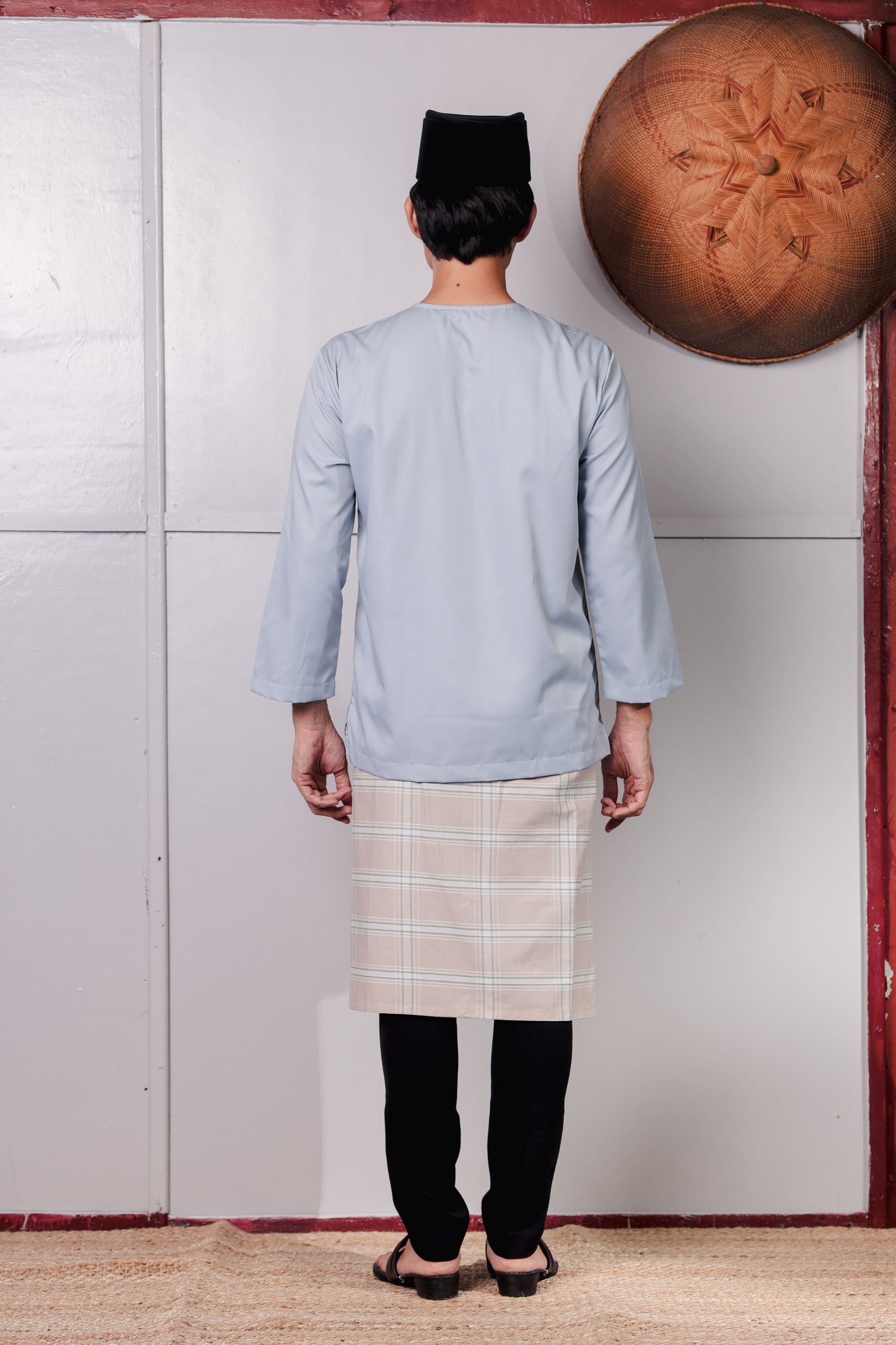 SAMPANA PLAIN - DUSTY BLUE