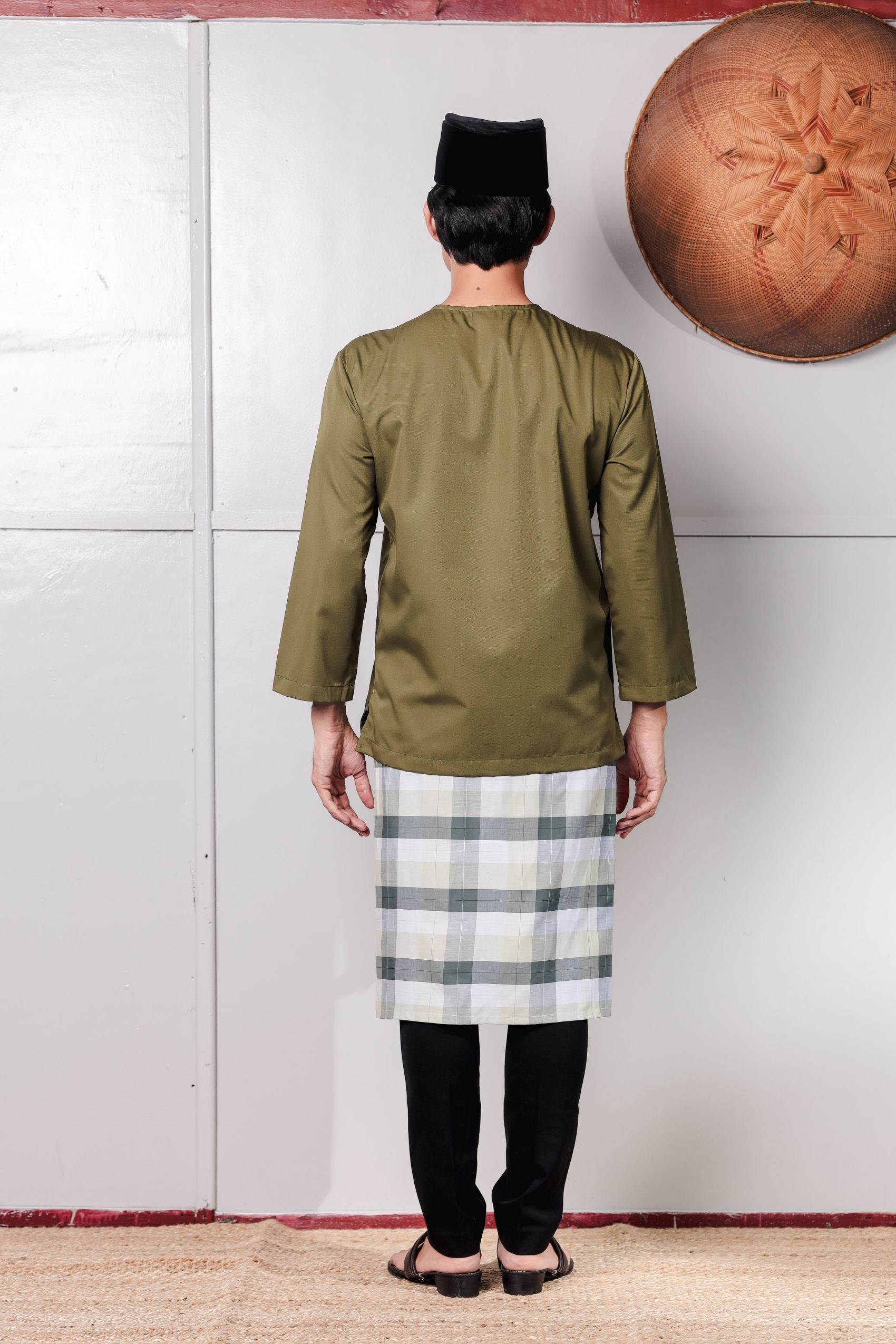 SAMPANA PLAIN - ARMY GREEN