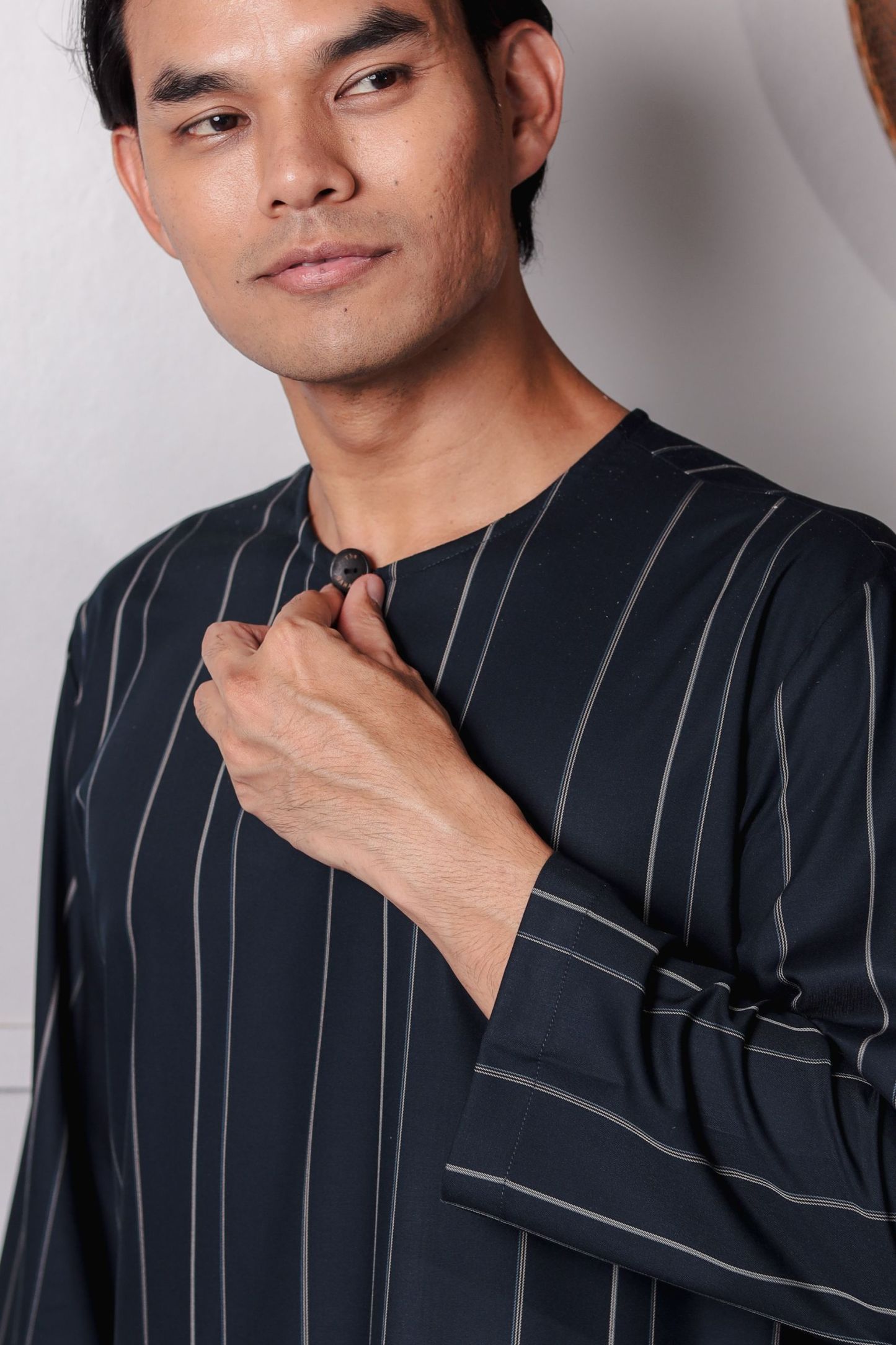 SAMPANA - STRIPE NAVY BLUE
