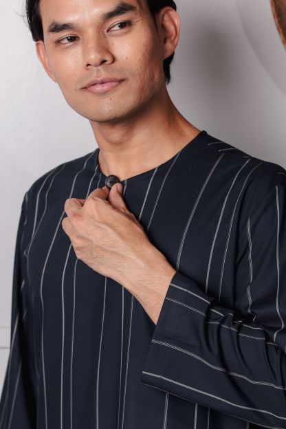 SAMPANA - STRIPE NAVY BLUE