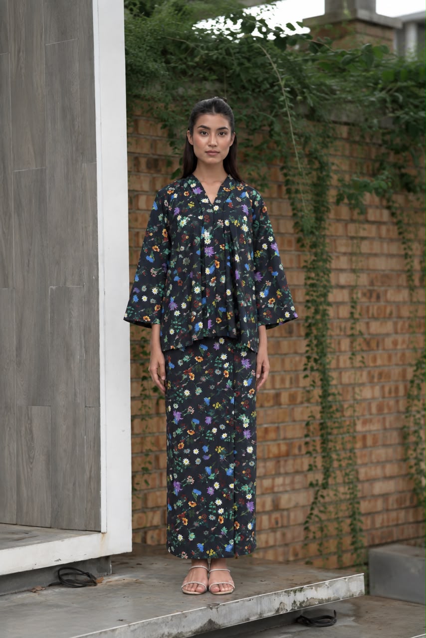 KEBAYA LINA - BLOOMING NIGHT