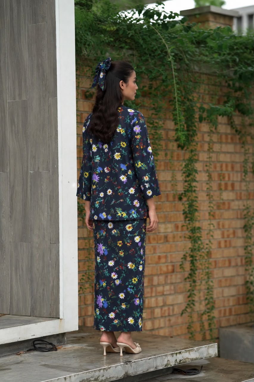 KEBAYA LINA - BLOOMING NIGHT