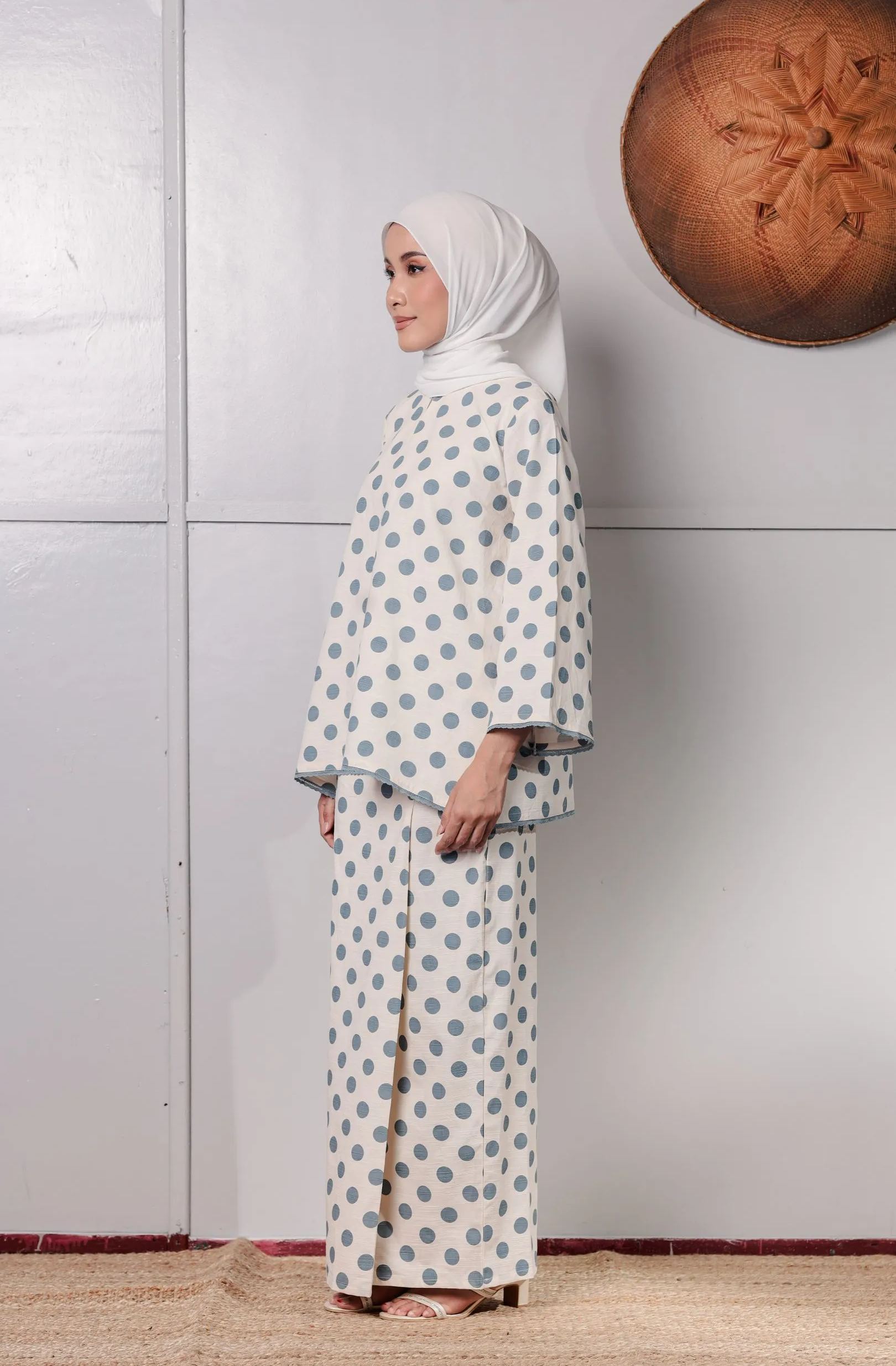 KURONG ASIAH - POLKA DUSTY BLUE