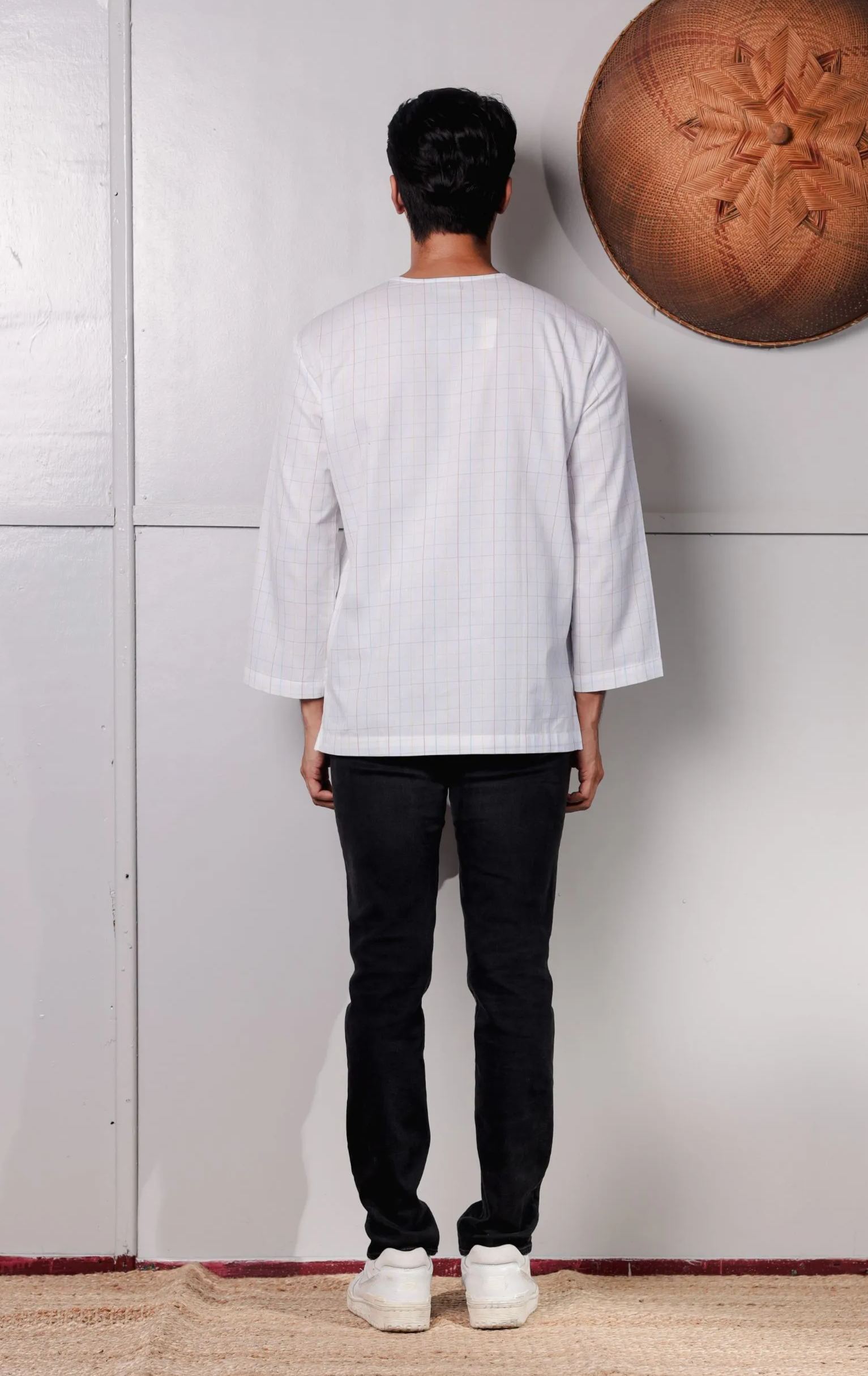 SAMPANA - CHECKED WHITE