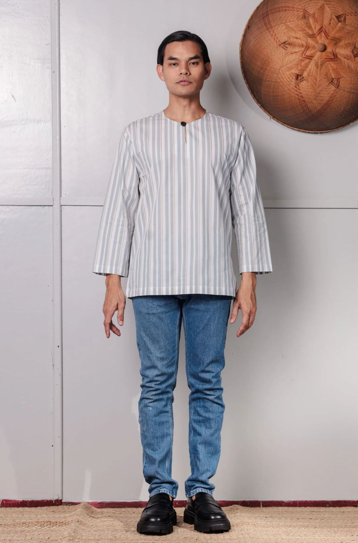 SAMPANA - STRIPE DUSTY GREEN