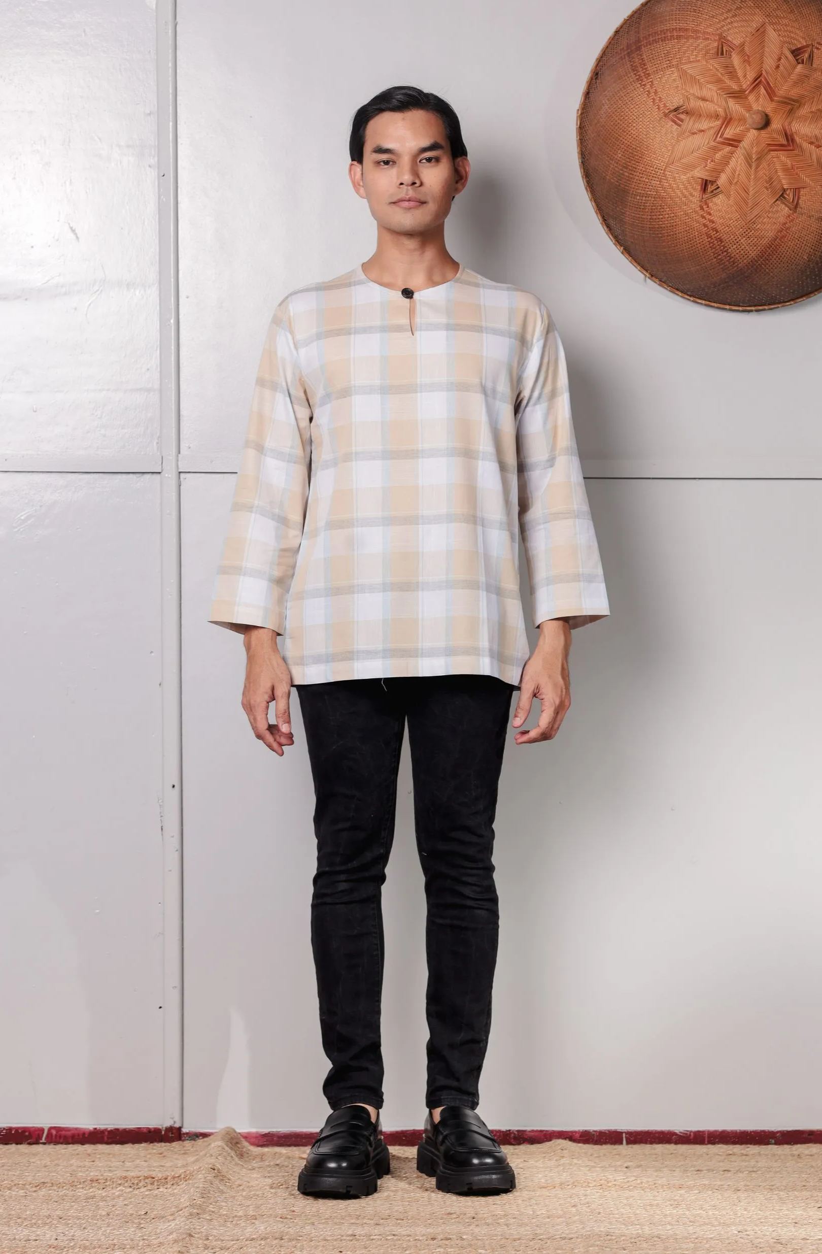 SAMPANA - CHECKED SOFT BROWN