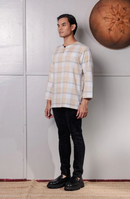 SAMPANA - CHECKED SOFT BROWN
