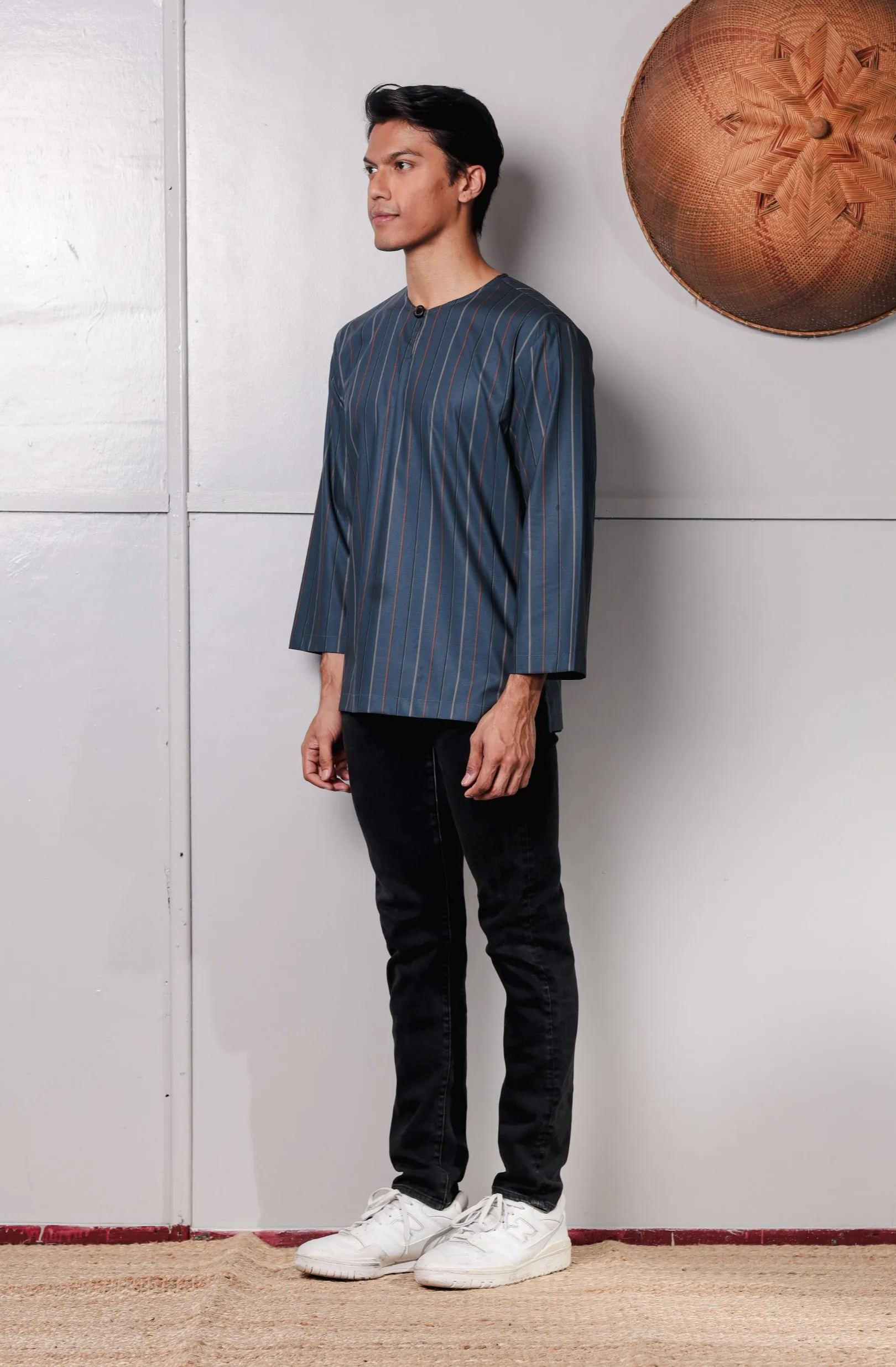 SAMPANA - STRIPE DUSTY BLUE